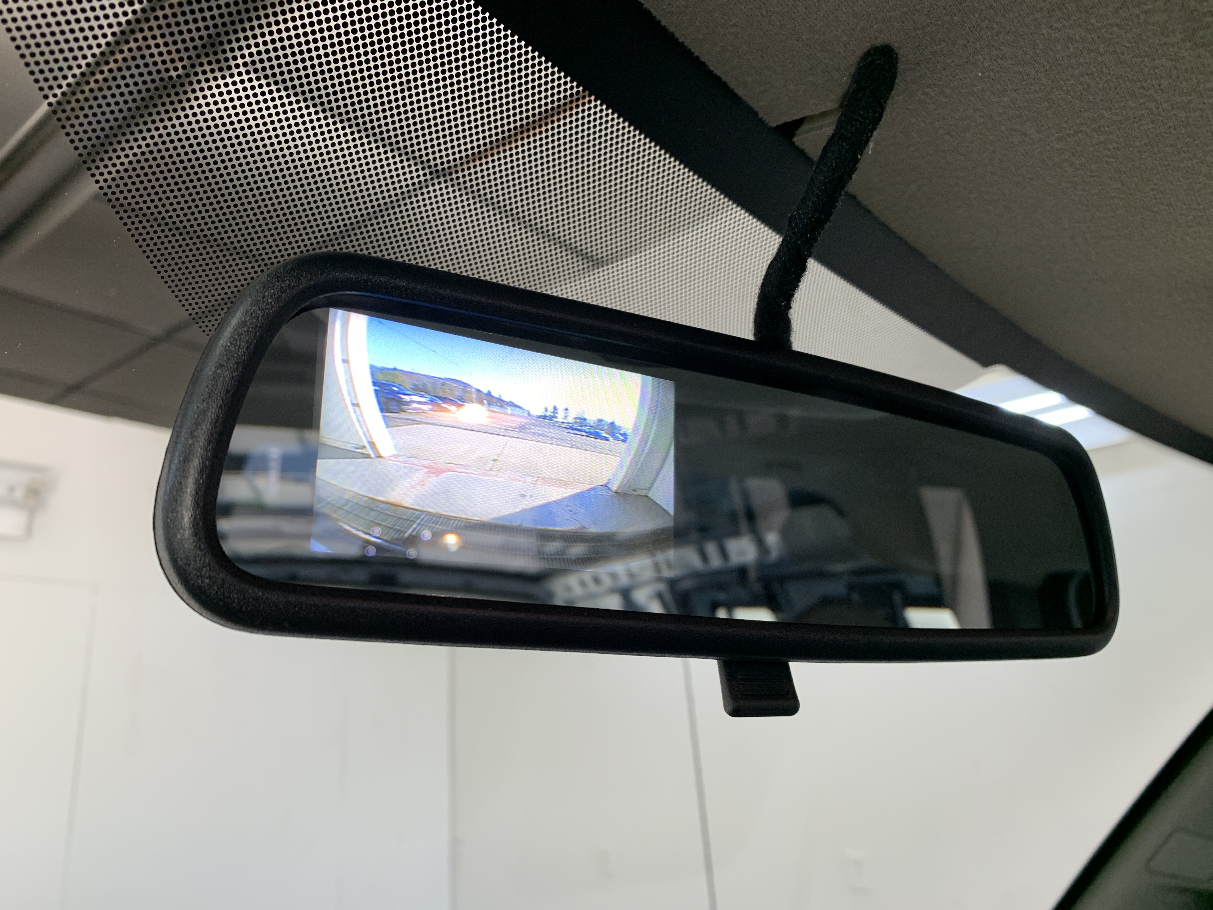 2025 Chevrolet Express Cargo Work Van - Photo 25