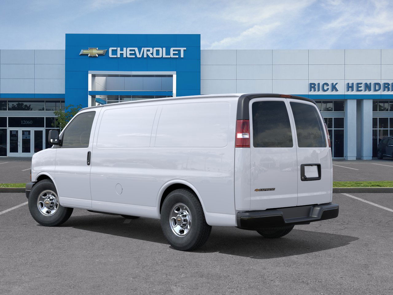 New 2026 Summit White Chevrolet WT image 29