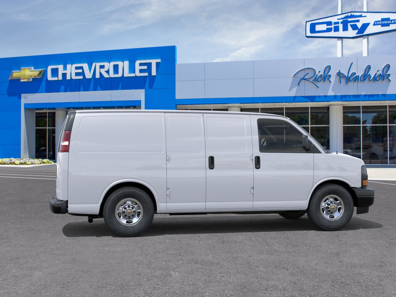 New 2026 Summit White Chevrolet WT image 34