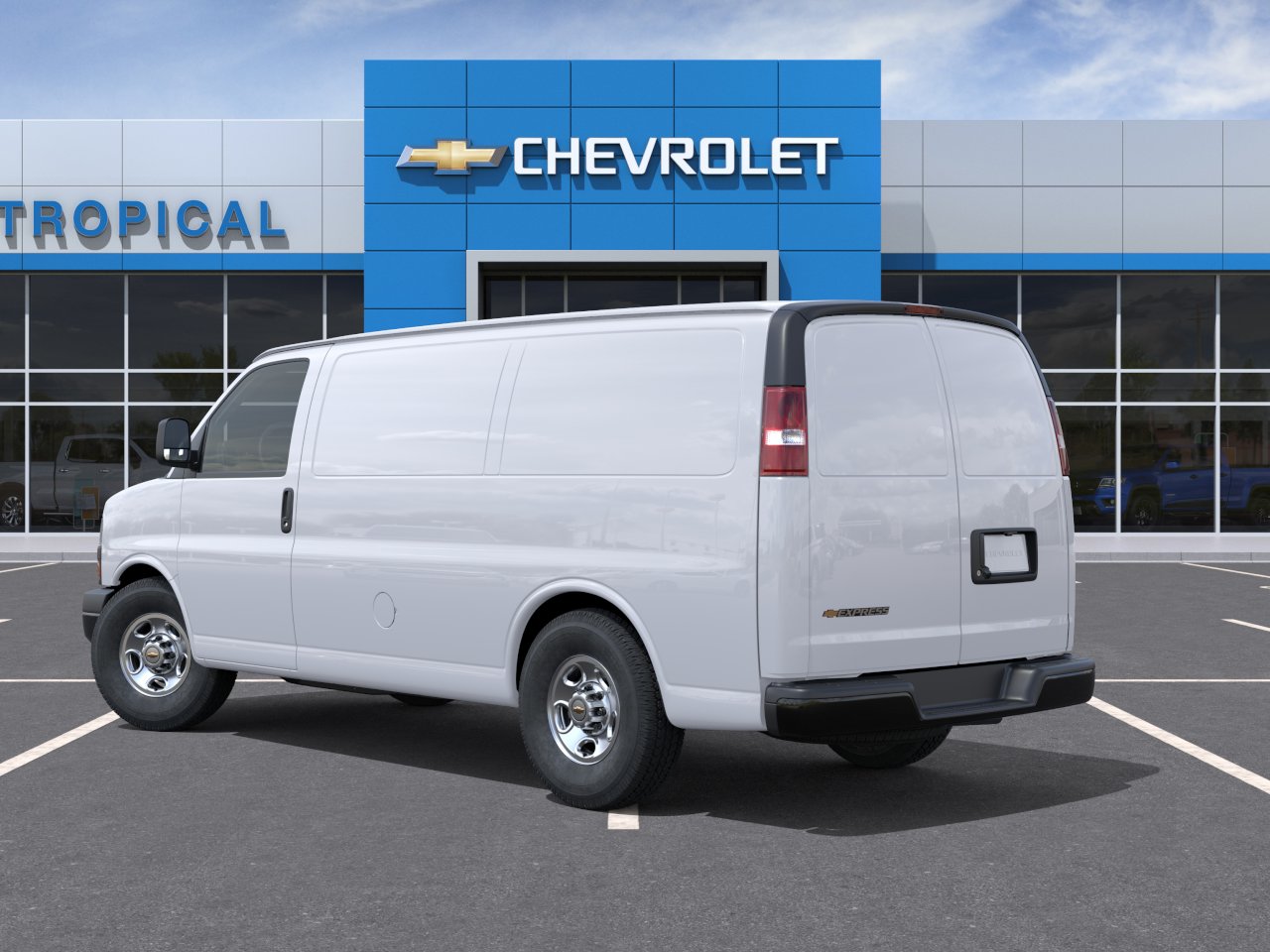 New 2026 Summit White Chevrolet WT image 33