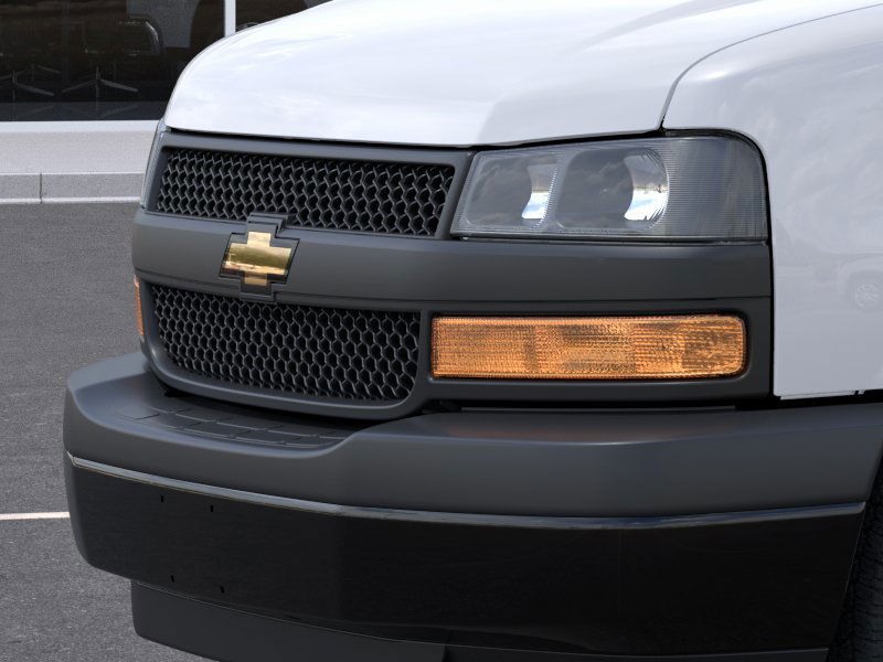2025 Chevrolet Express Cargo 2500 photo 13