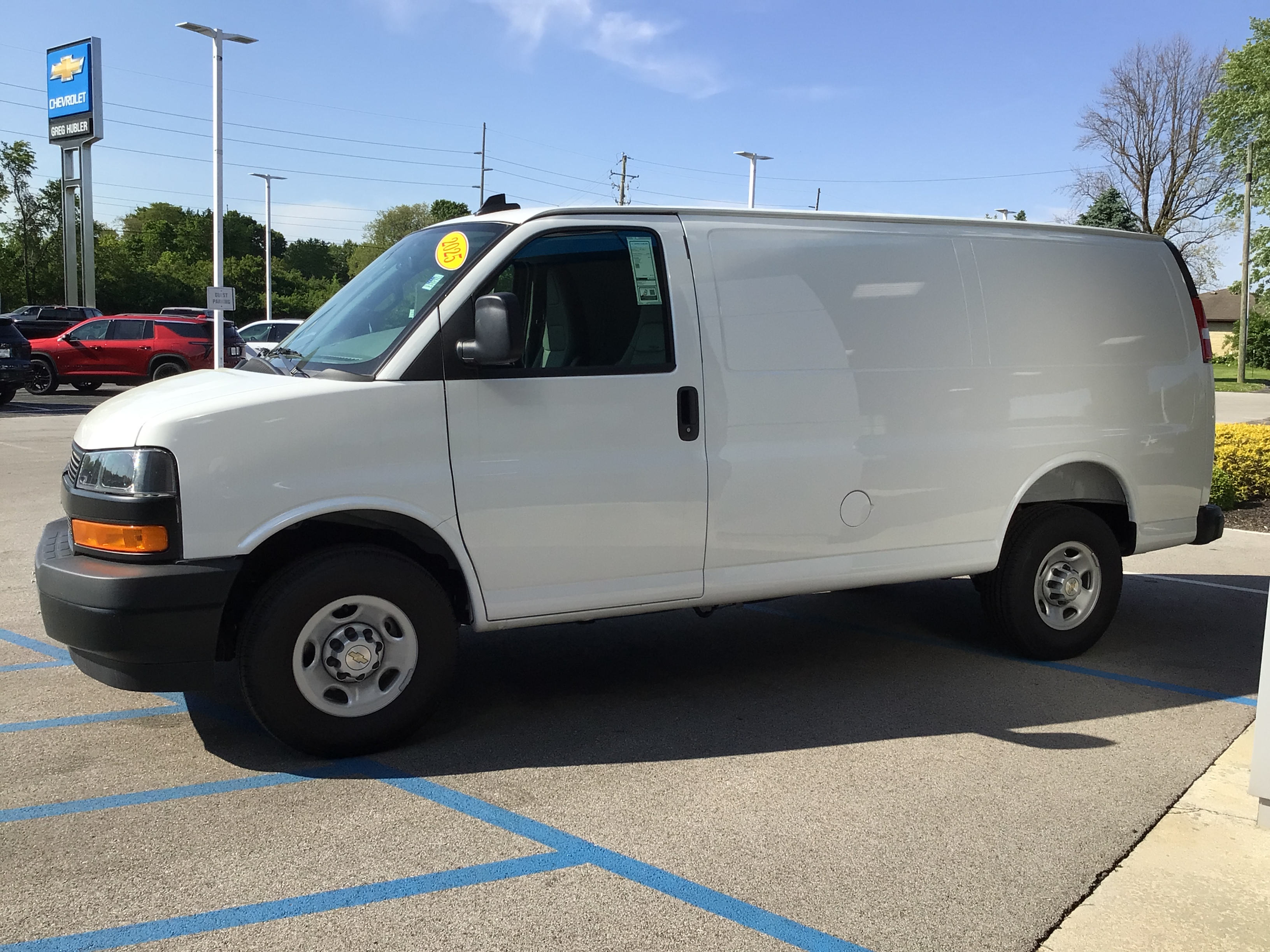 2025 Chevrolet Express Cargo Work Van - Photo 11