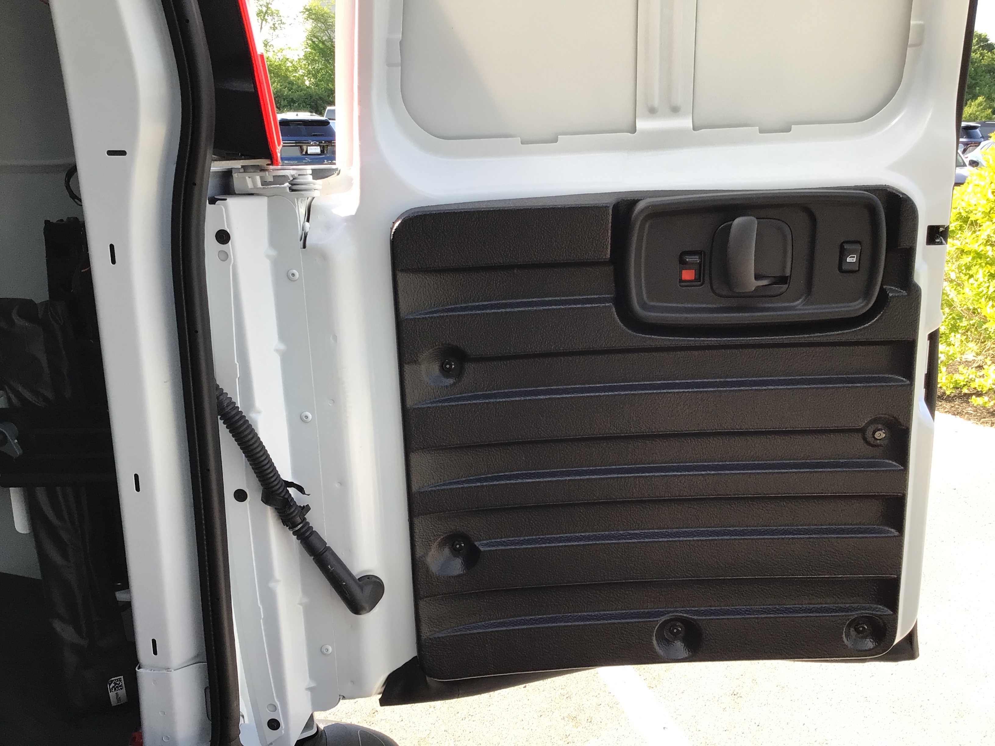 2025 Chevrolet Express Cargo Work Van - Photo 29