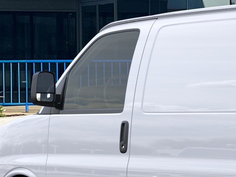New 2026 Summit White Chevrolet WT image 12