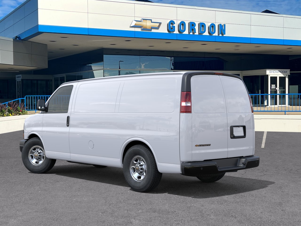New 2026 Summit White Chevrolet WT image 3