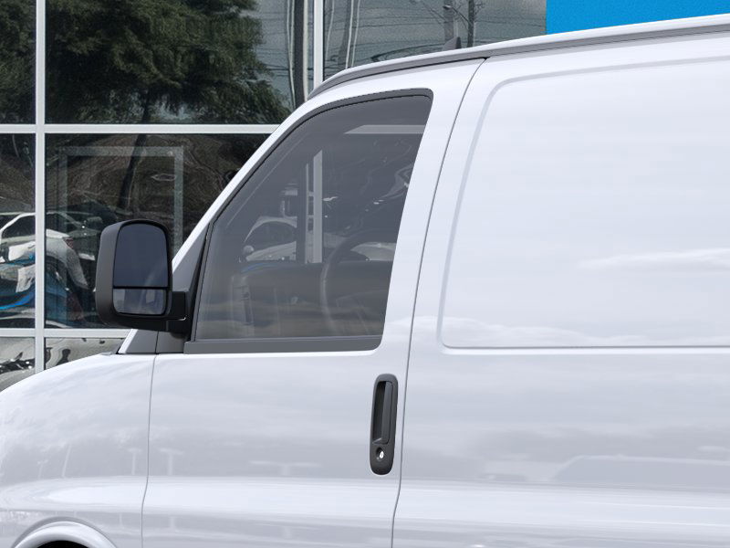 2025 Chevrolet Express Cargo 2500 photo 10