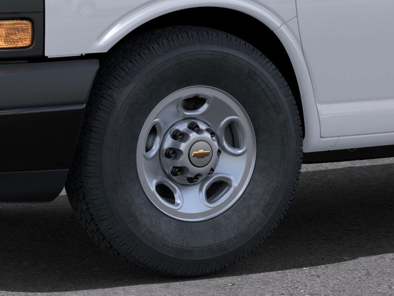 2025 Chevrolet Express Cargo 2500 photo 7
