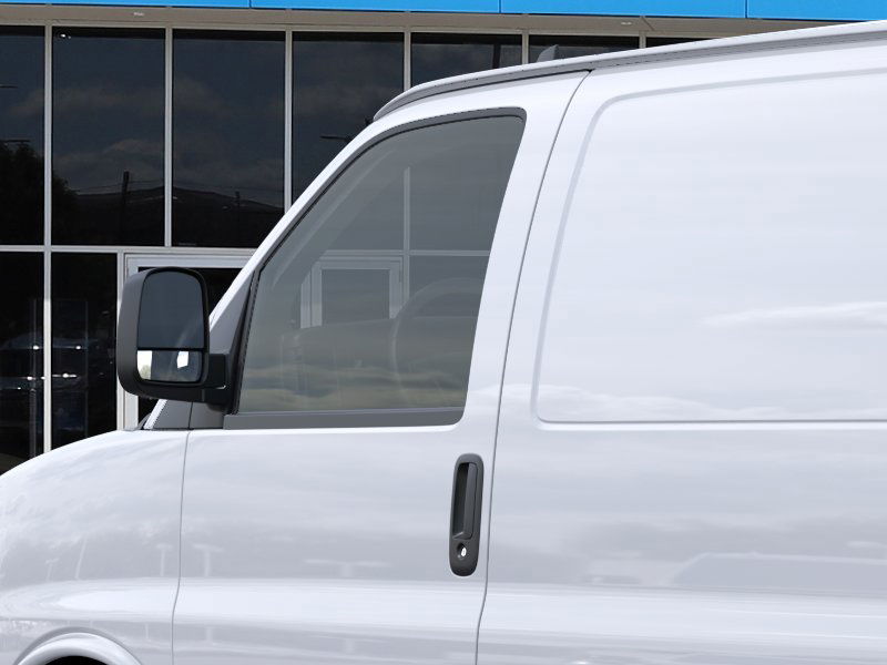 2025 Chevrolet Express Cargo 2500 photo 9