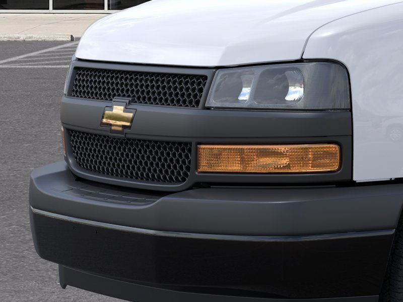 2025 Chevrolet Express Cargo 2500 photo 10