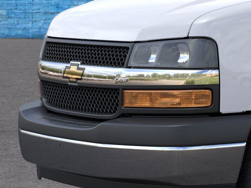 2025 Chevrolet Express Cargo Work Van - Photo 13