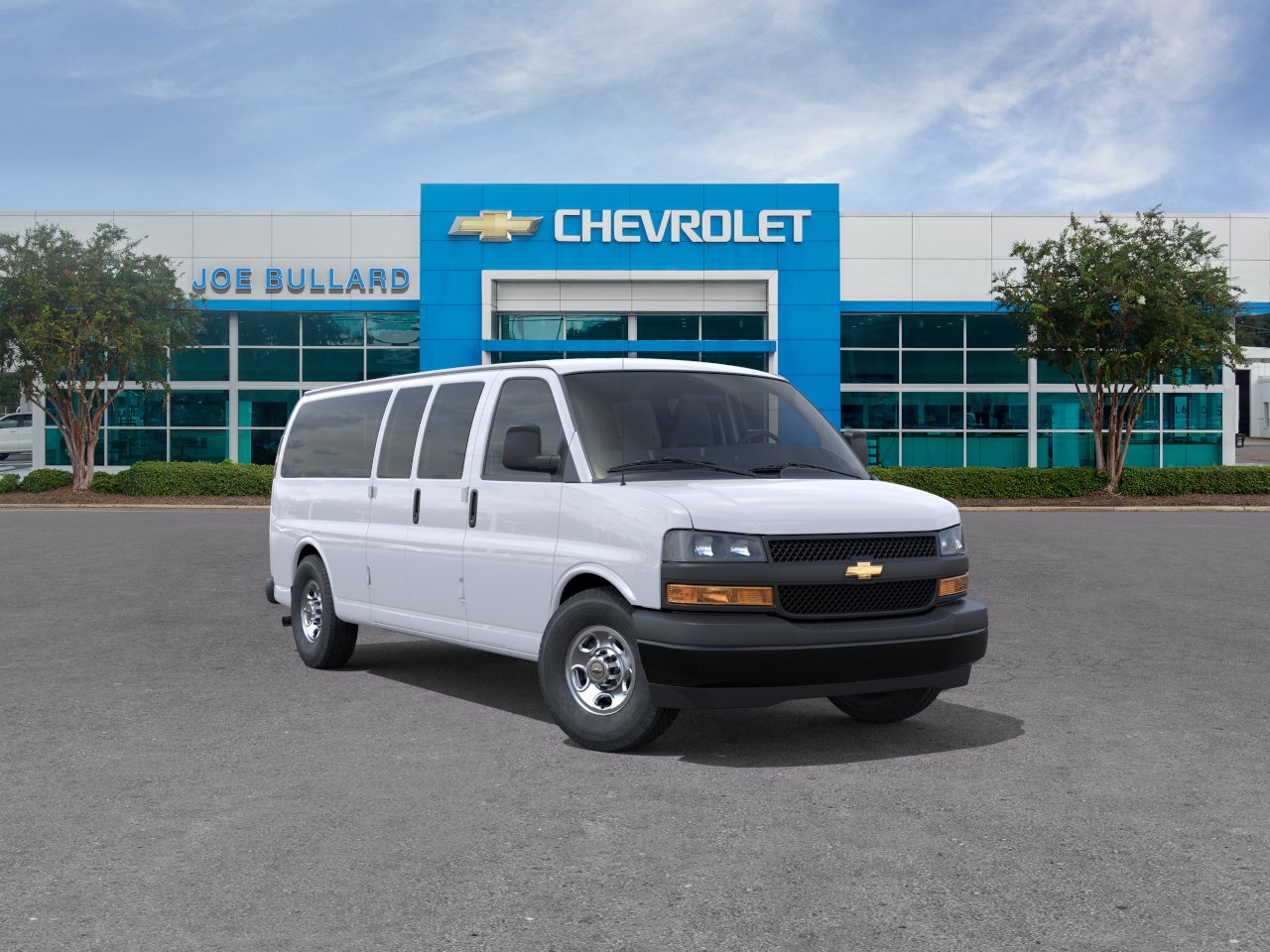 2026 Chevrolet Express 2500 Extended Work Van HD's photo