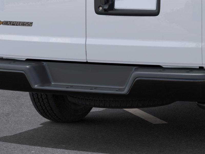 New 2026 Summit White Chevrolet WT image 36