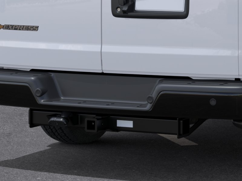 New 2026 Summit White Chevrolet 1WT image 38