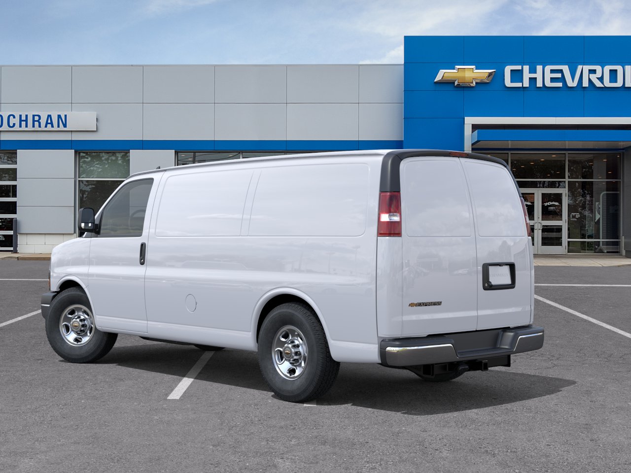 New 2026 Summit White Chevrolet WT image 31