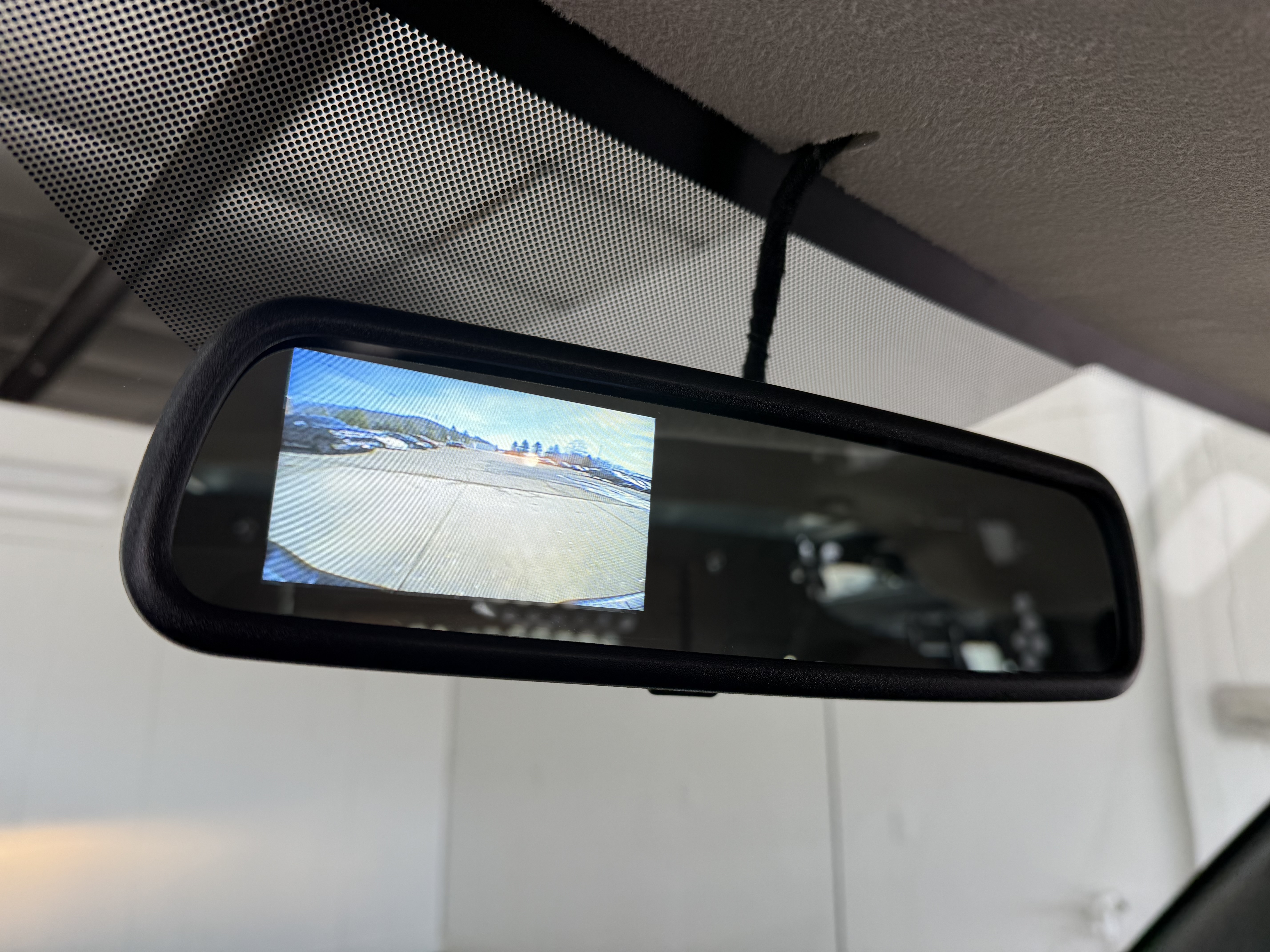 2025 Chevrolet Express Cargo Work Van - Photo 19