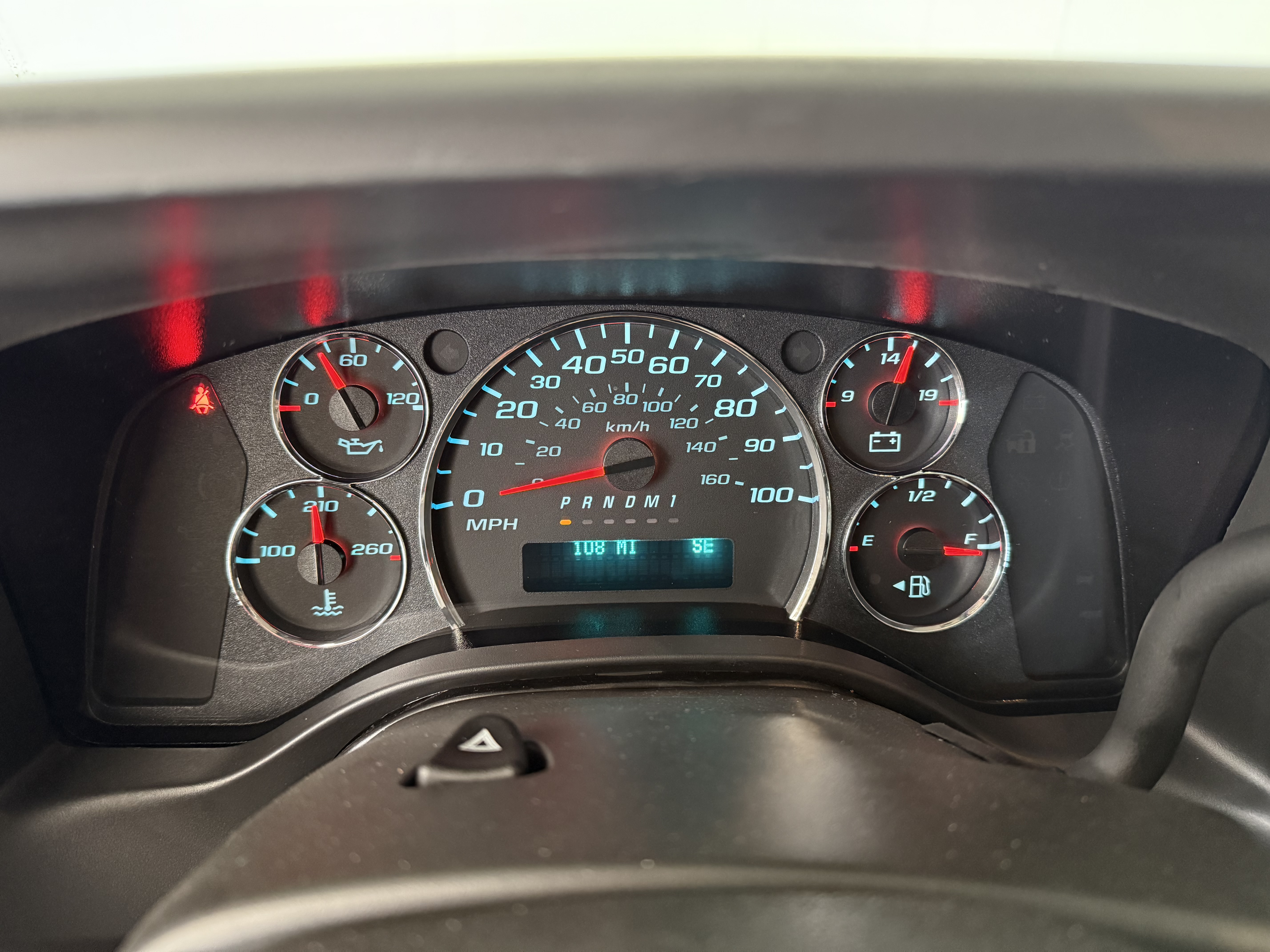 2025 Chevrolet Express Cargo Work Van - Photo 18