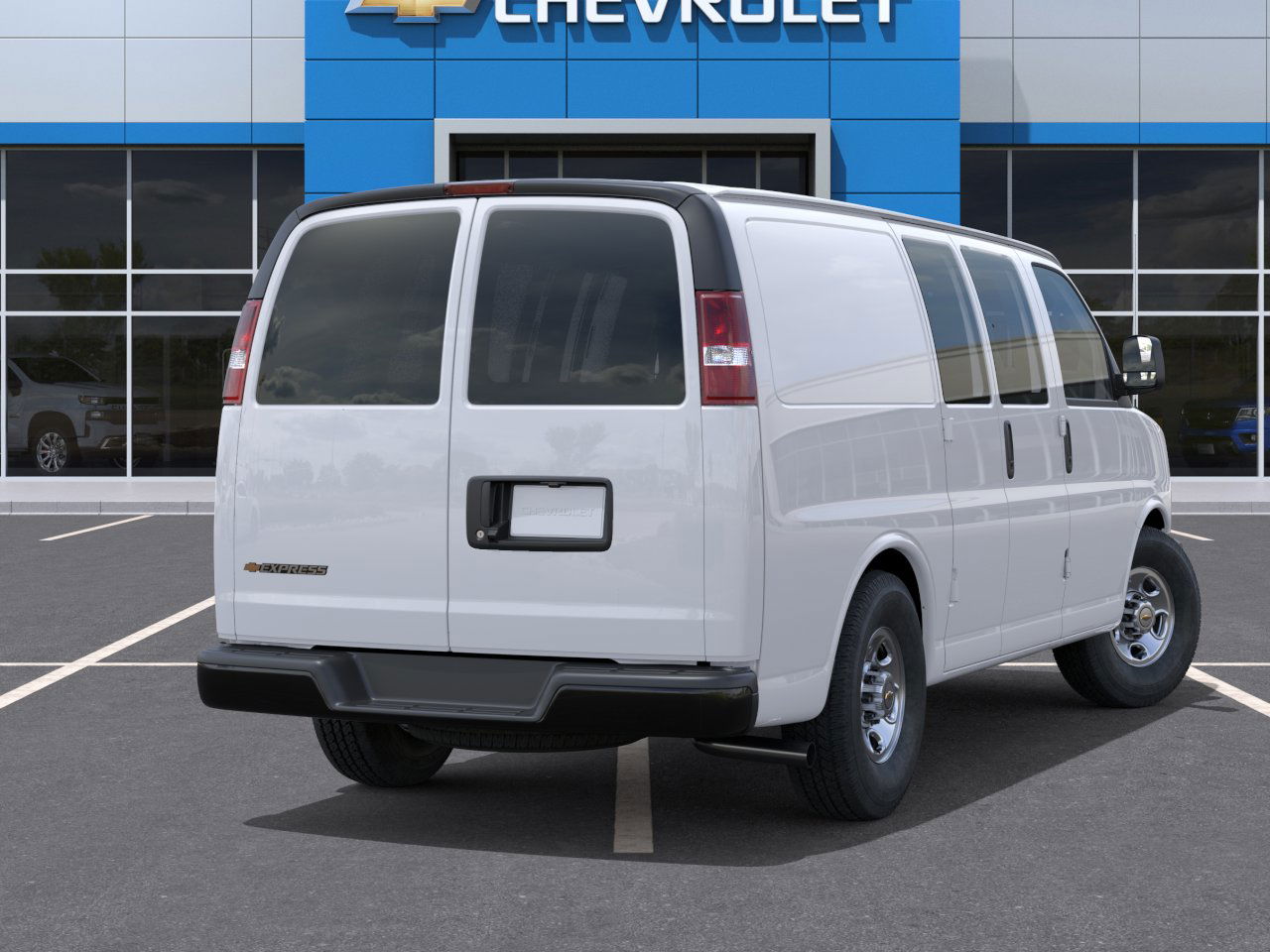 2025 Chevrolet Express Cargo 3500 photo 4