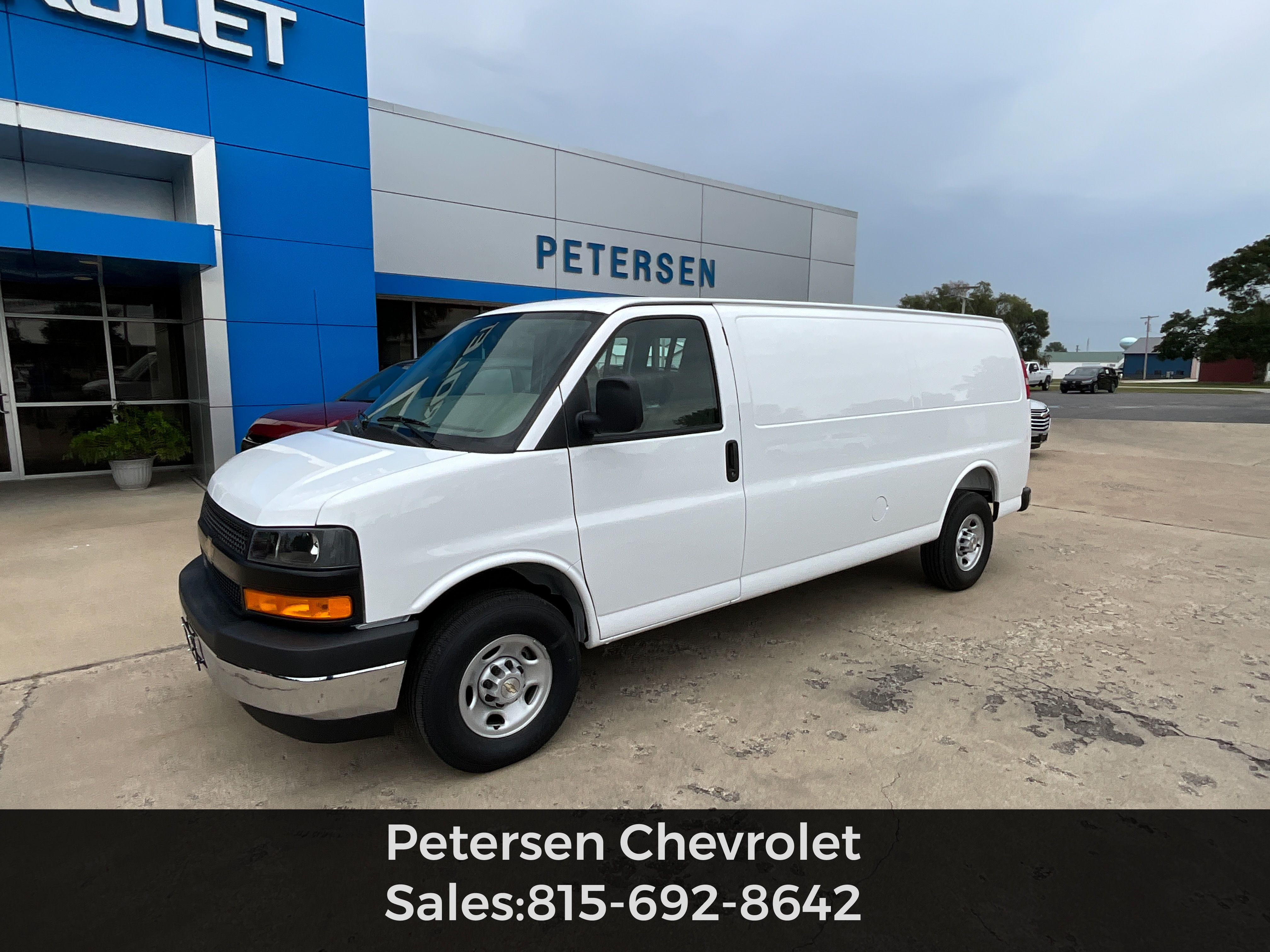 2026 Chevrolet Express Cargo