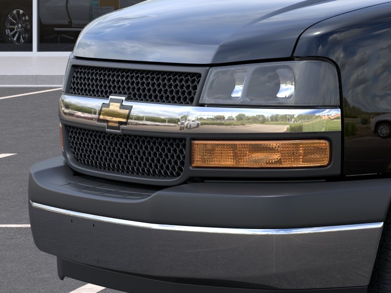 2026 Chevrolet Express Cargo Work Van - Photo 37