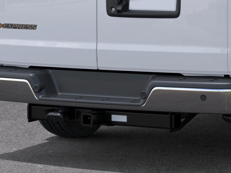 2025 Chevrolet Express Cargo 3500 photo 6