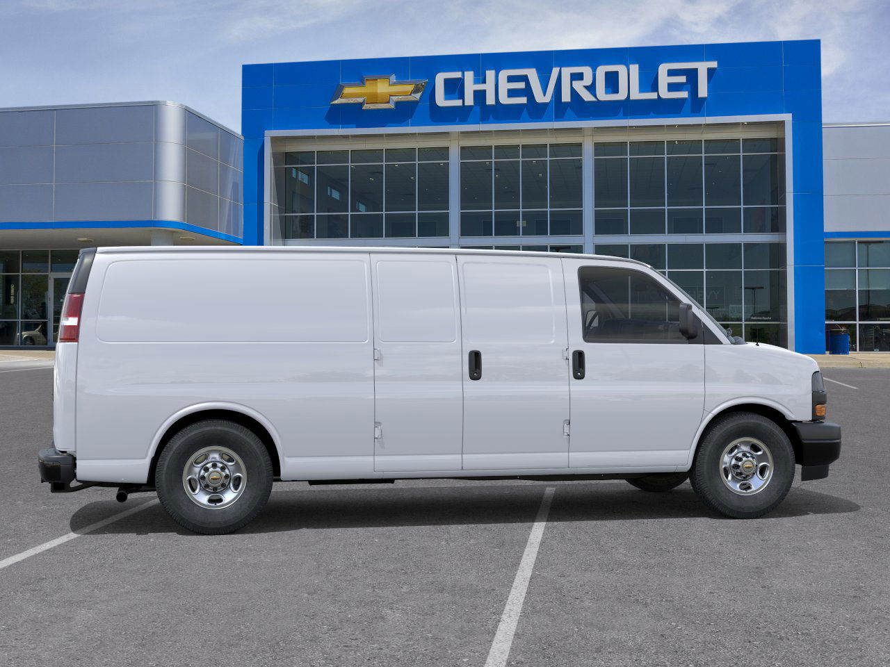 2025 Chevrolet Express Cargo 3500 photo 4