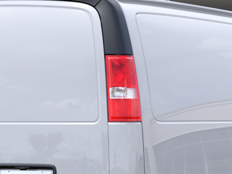 2024 Chevrolet Express Cargo Work Van - Photo 11