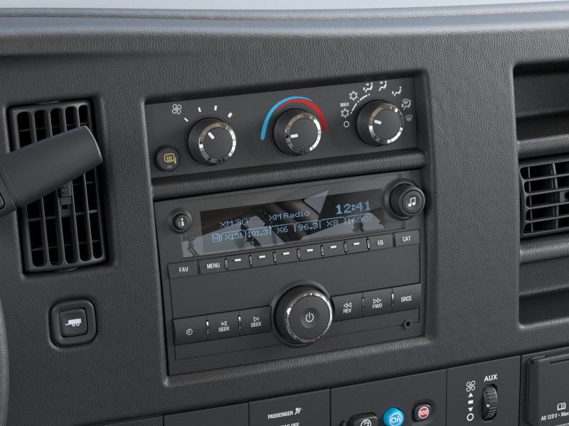 2024 Chevrolet Express Cargo Work Van - Photo 44