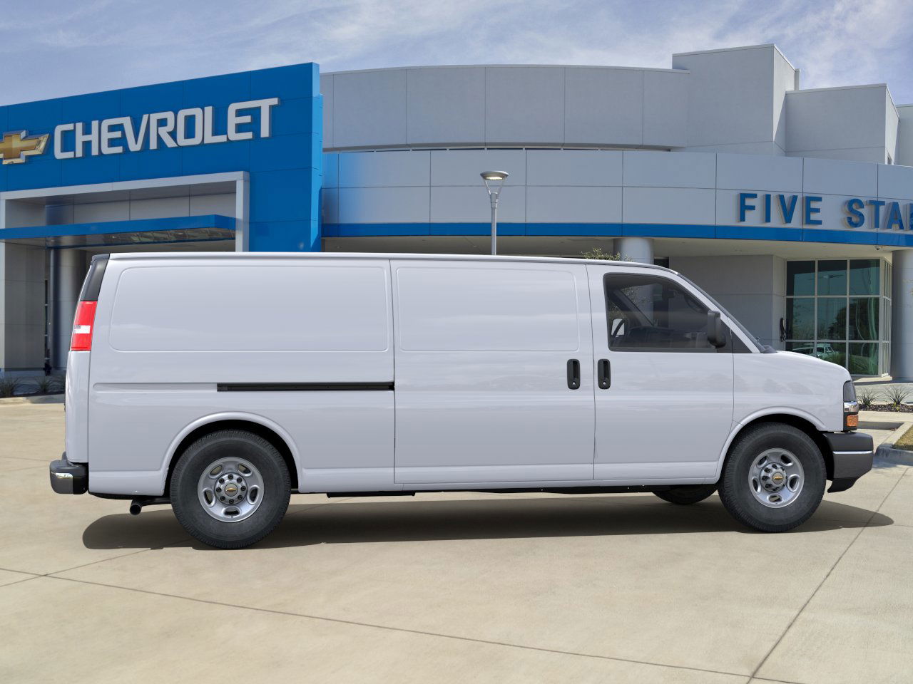 2024 Chevrolet Express Cargo 3500 photo 4