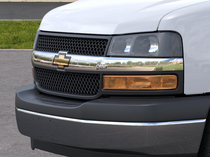 2026 Chevrolet Express Cargo Work Van - Photo 13