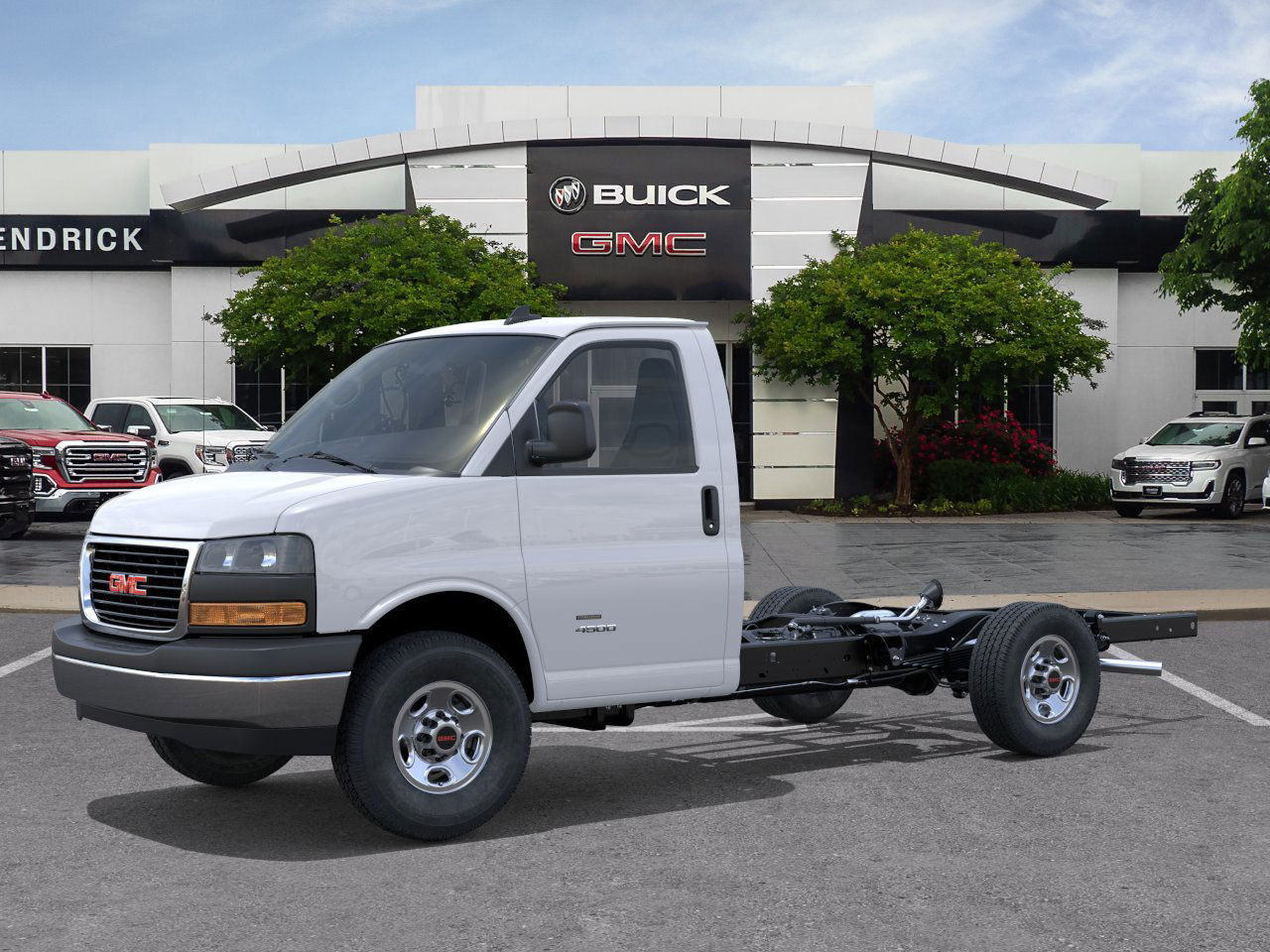 New 2025 Summit White GMC 1WT image 13