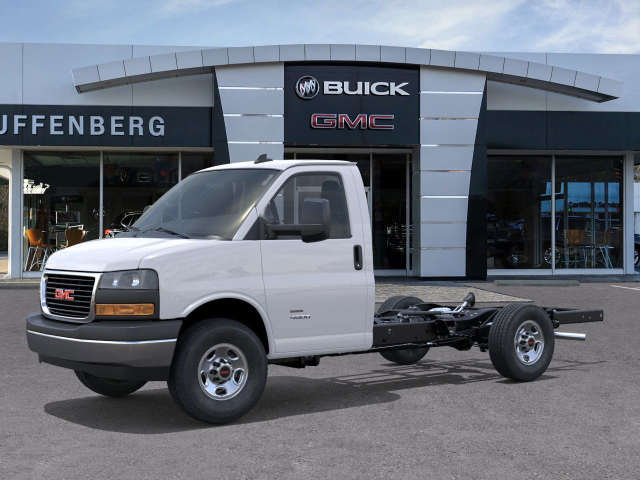 New 2025 Summit White GMC 1WT image 34
