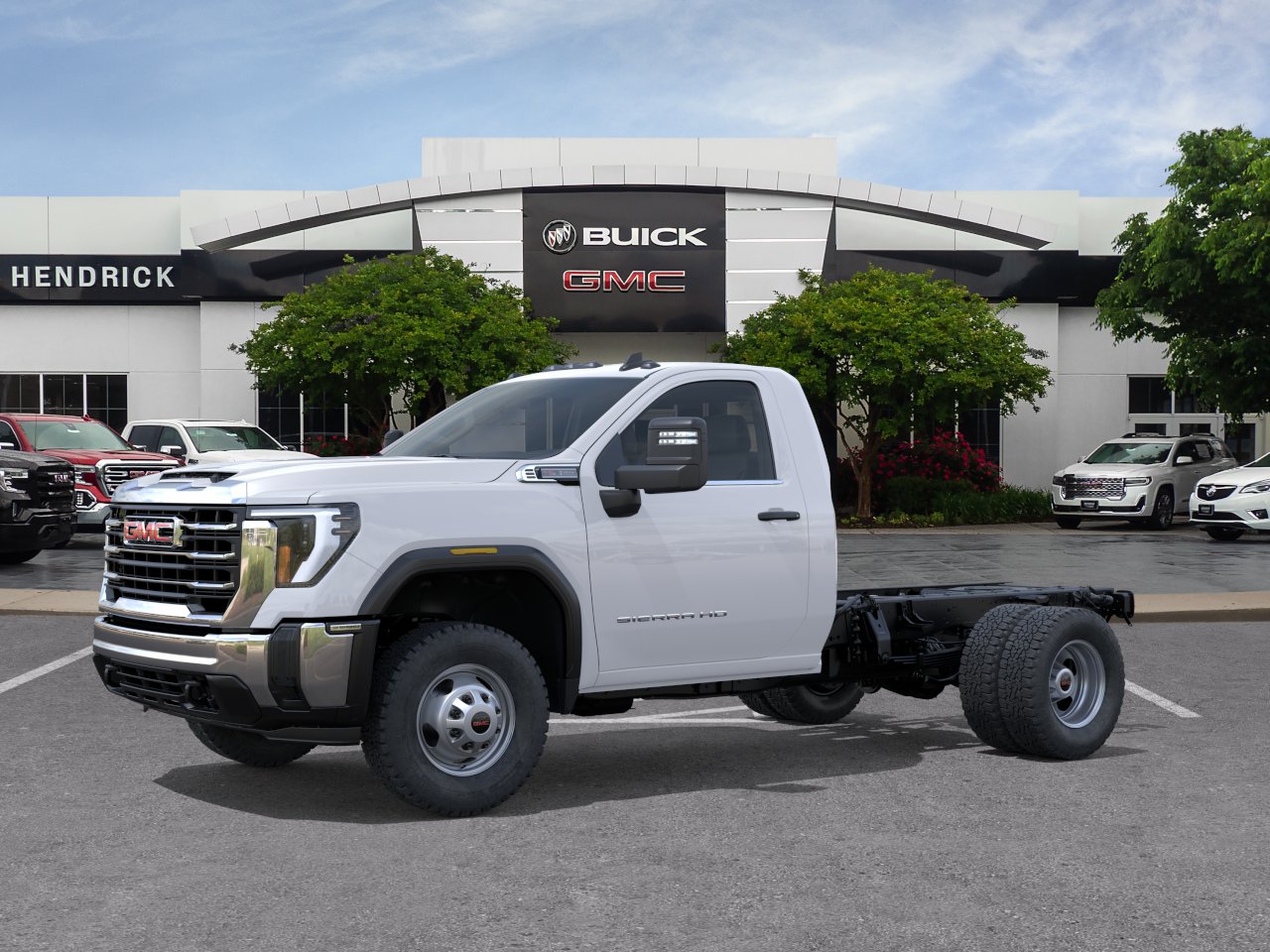 New 2025 Summit White GMC Pro image 27
