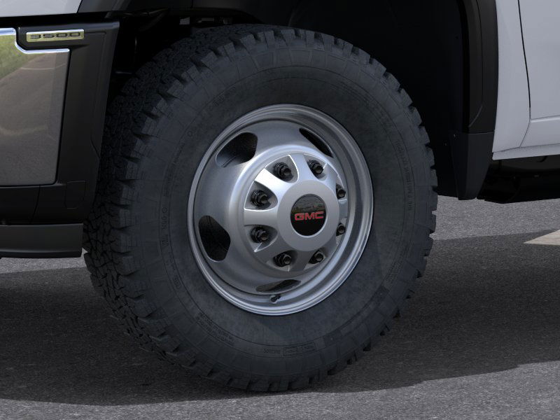 New 2025 Summit White GMC Pro image 33