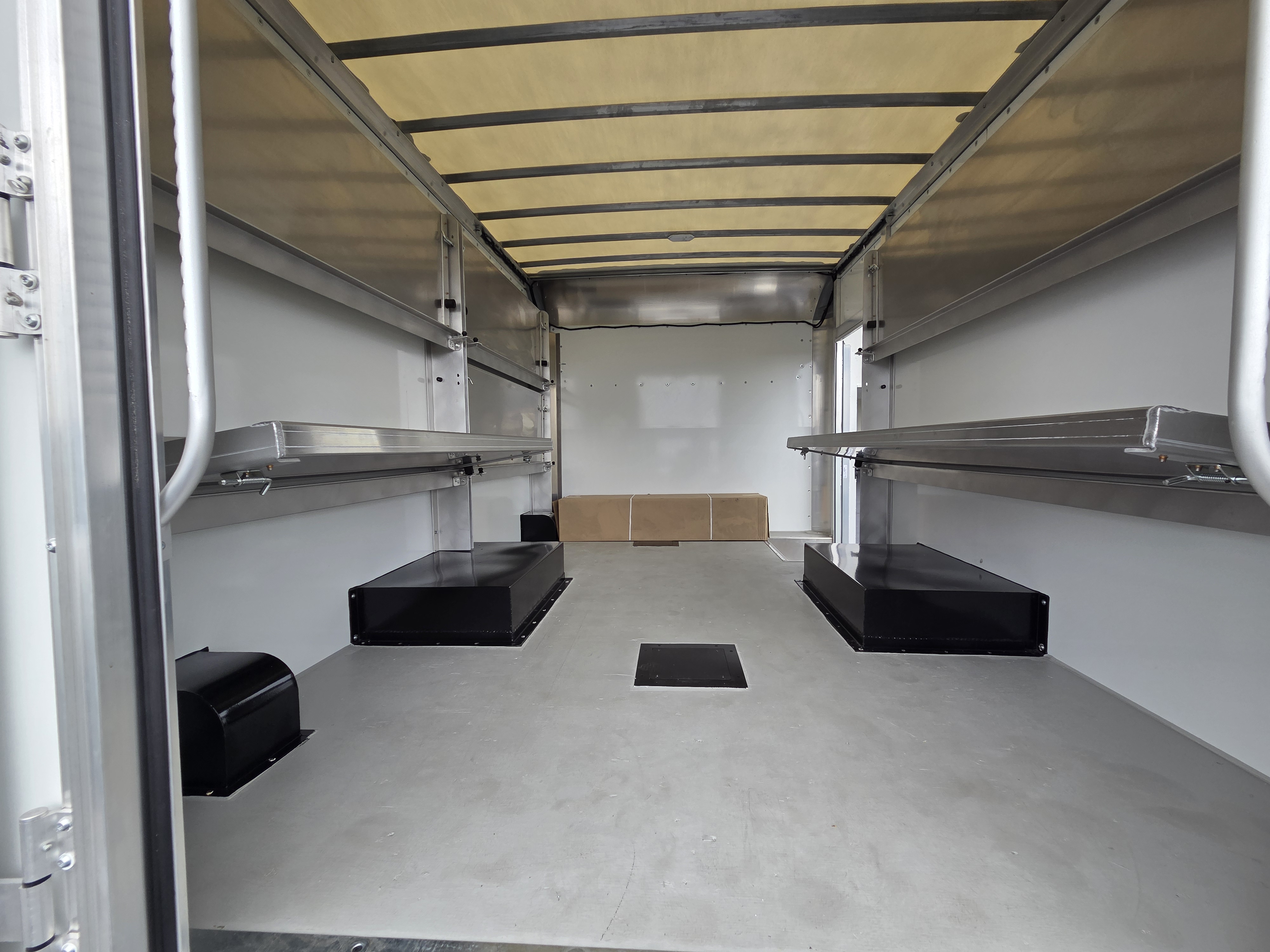 2026 GMC Sierra 3500 Chassis Cab Pro - Photo 32