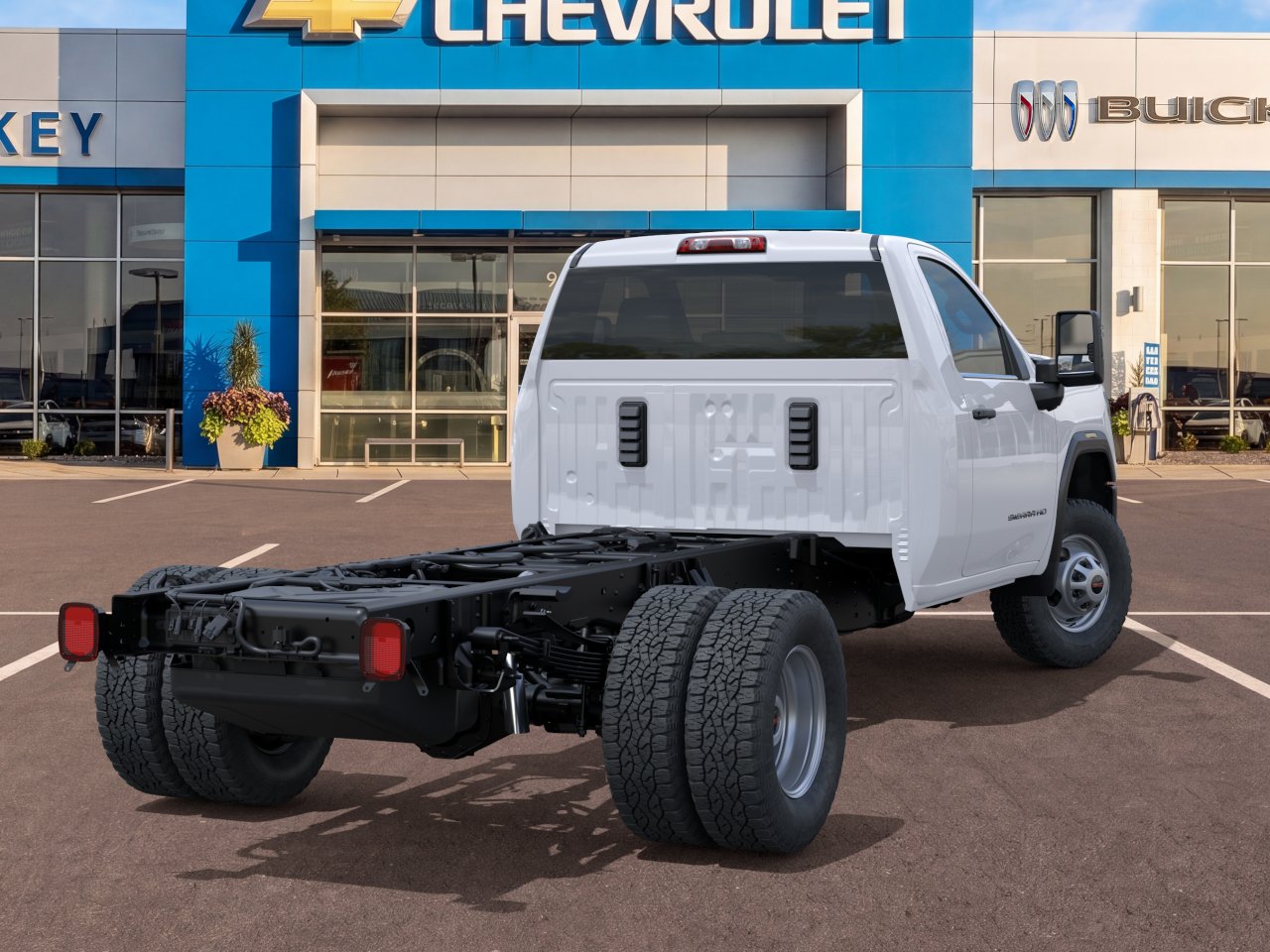 2025 GMC Sierra 3500HD Pro - Photo 28