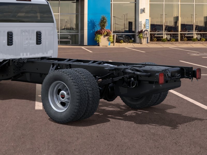 2025 GMC Sierra 3500HD Pro - Photo 38