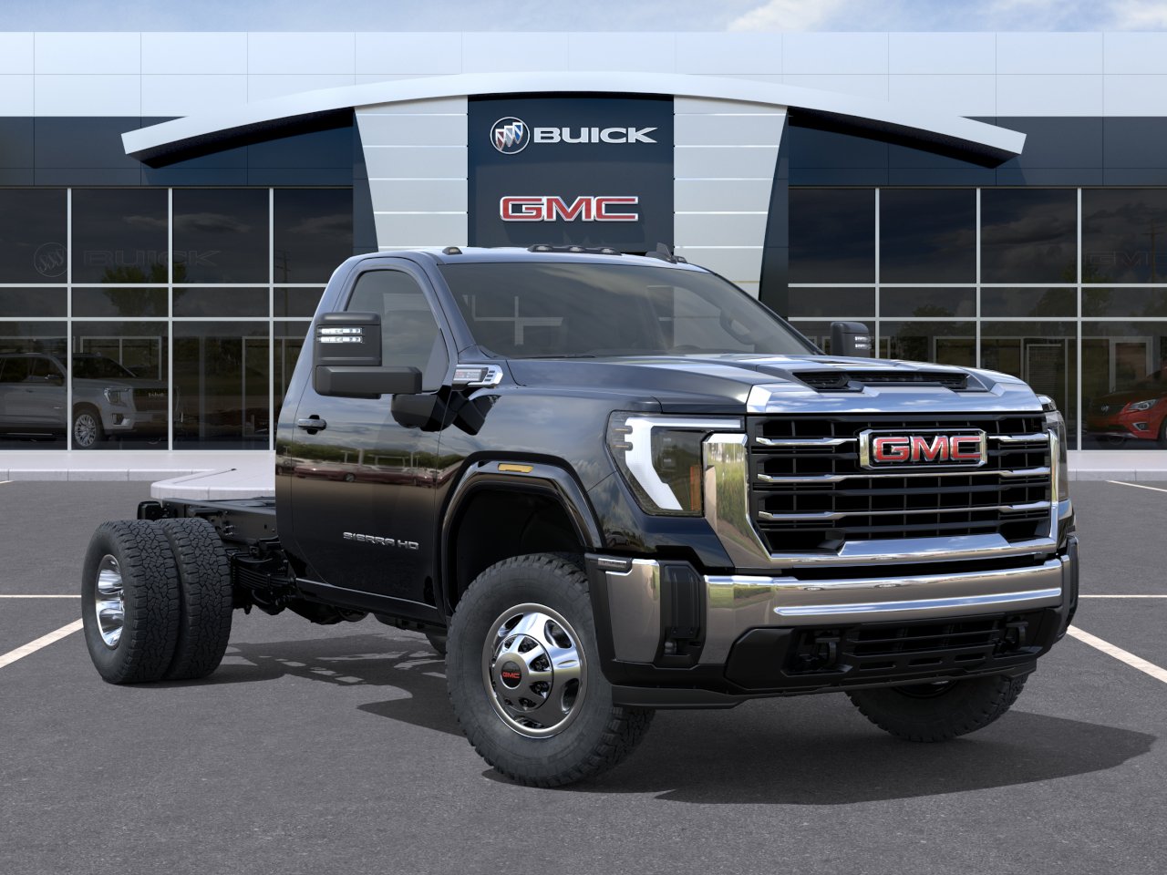 New 2026 Onyx Black GMC SLE image 31