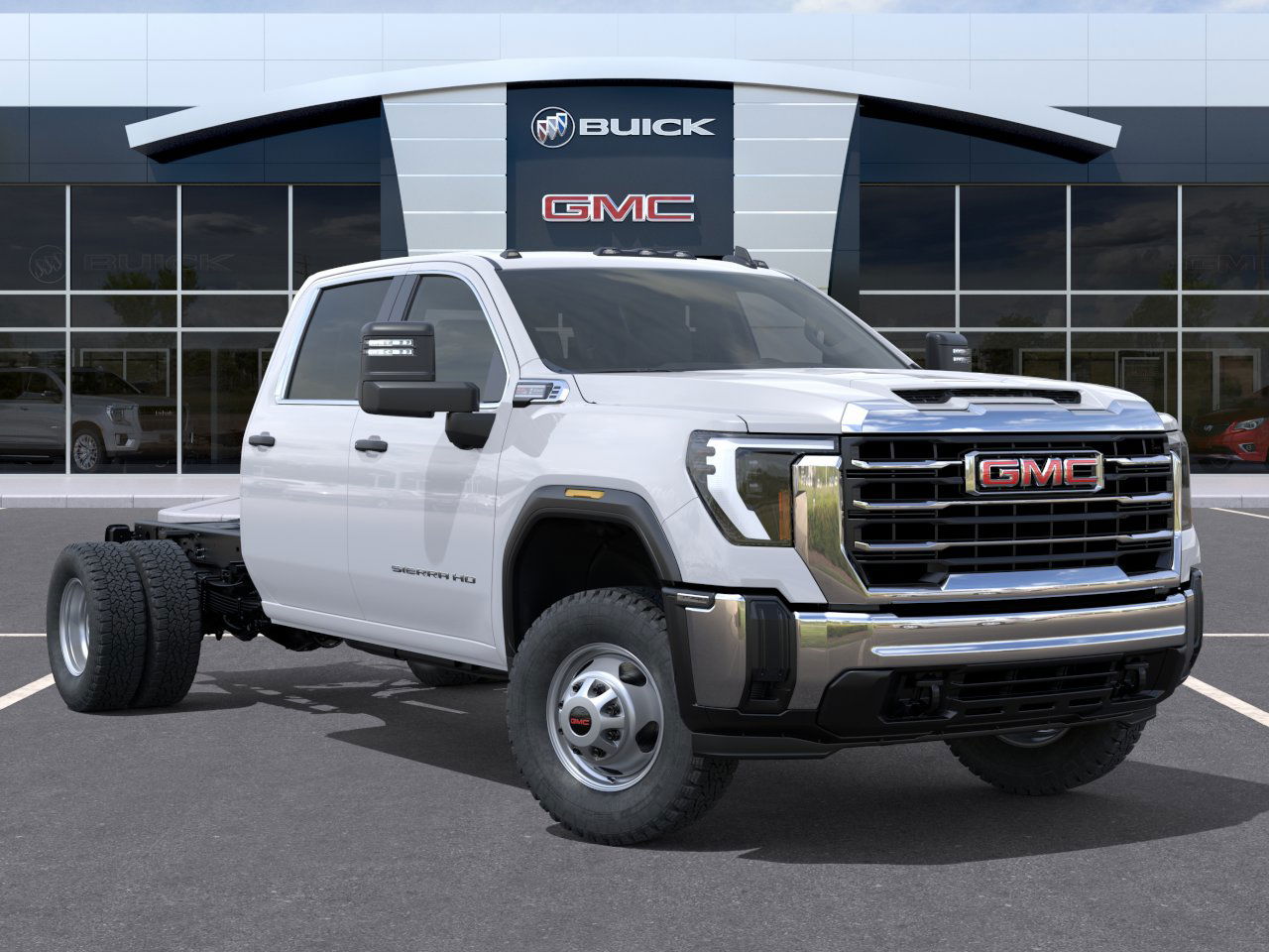 2025 GMC Sierra 3500HD Pro - Photo 7