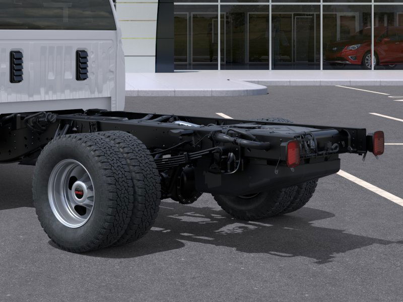 2025 GMC Sierra 3500HD Pro - Photo 14