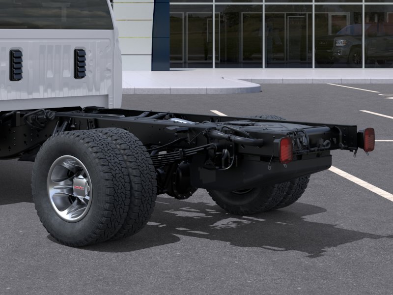2026 GMC Sierra 3500 Chassis Cab Pro - Photo 38