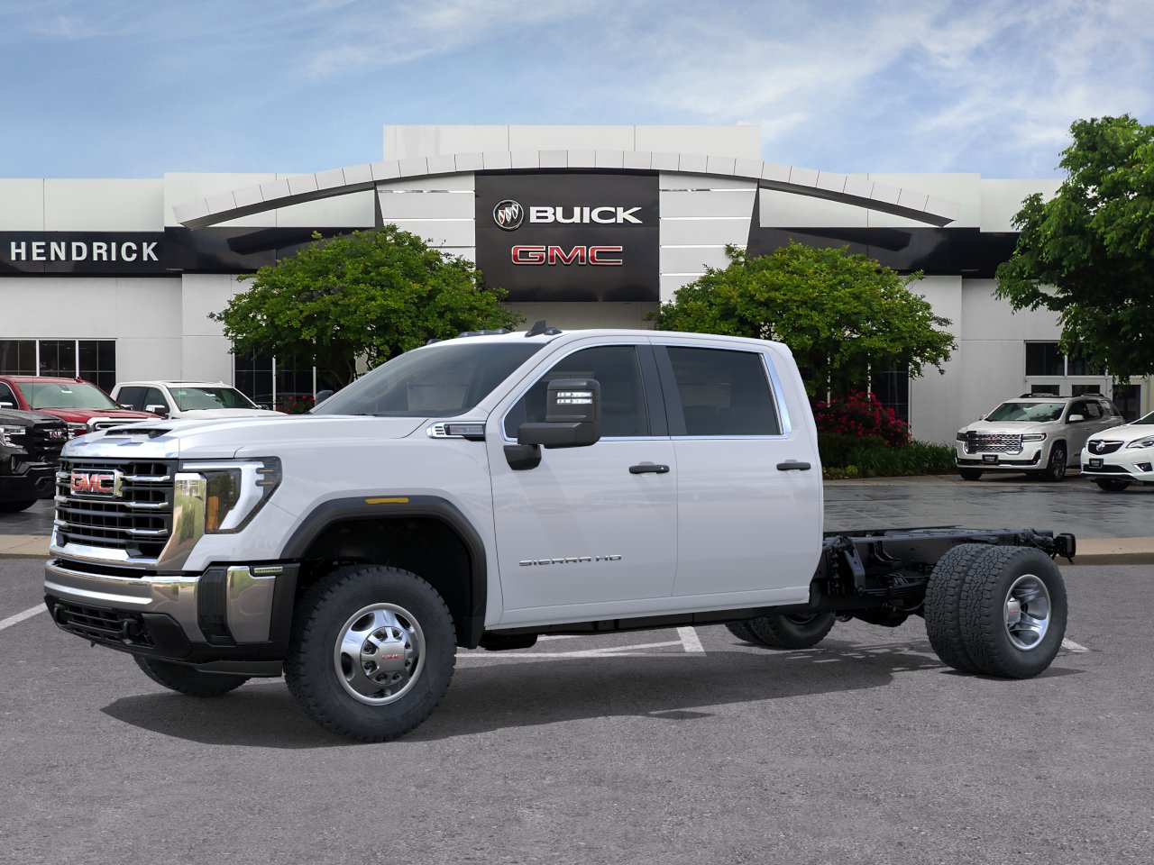 New 2026 Summit White GMC Pro image 28