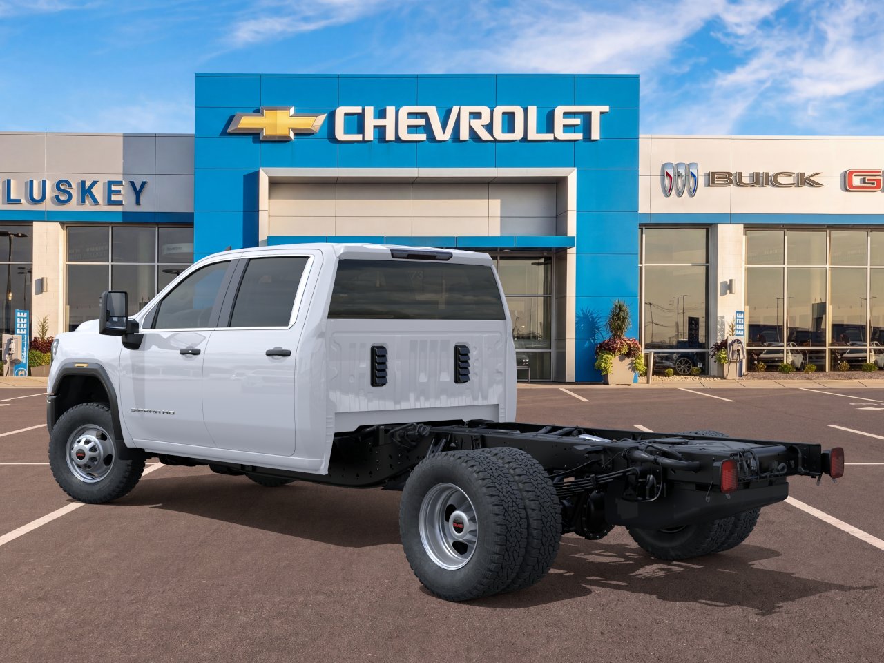 2025 GMC Sierra 3500 Chassis Cab Pro - Photo 28