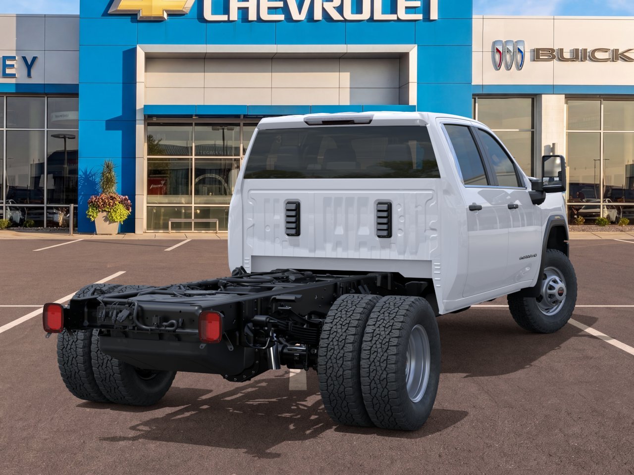 2025 GMC Sierra 3500 Chassis Cab Pro - Photo 29