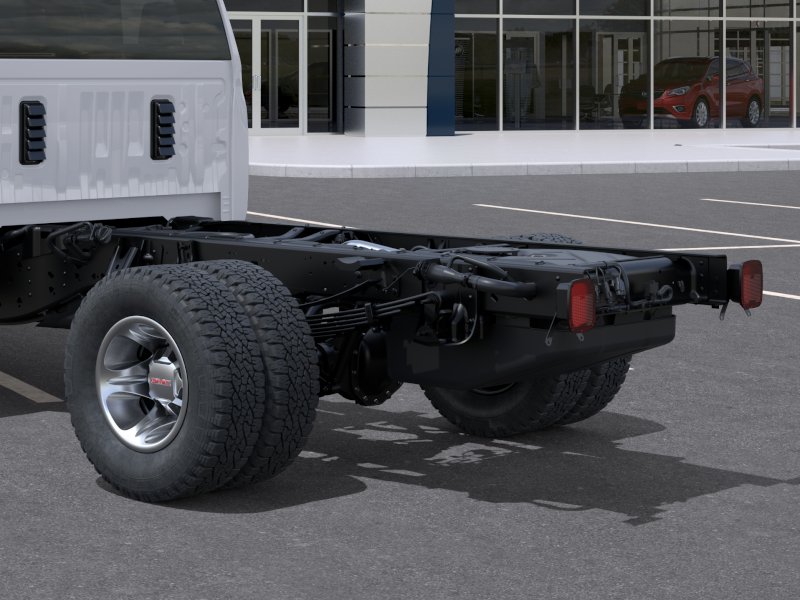 New 2026 Summit White GMC Pro image 14