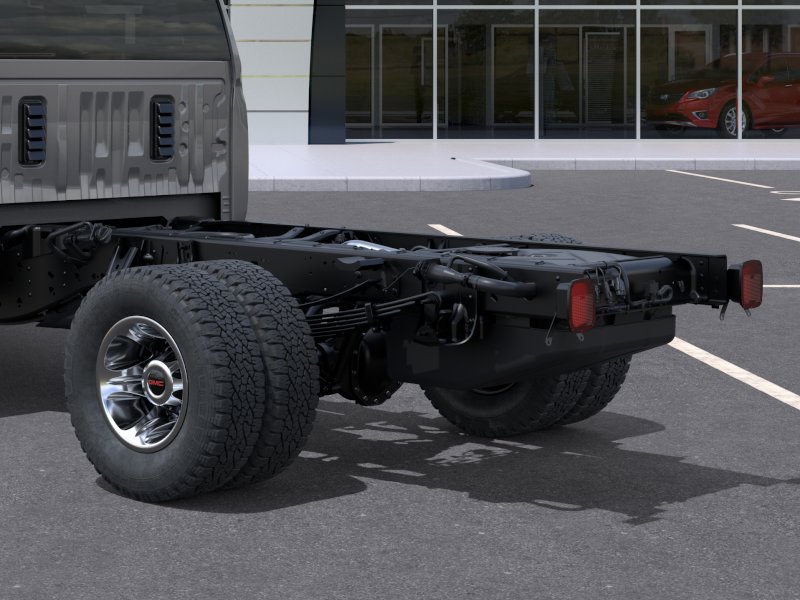 New 2026 Sterling Metallic GMC SLE image 38