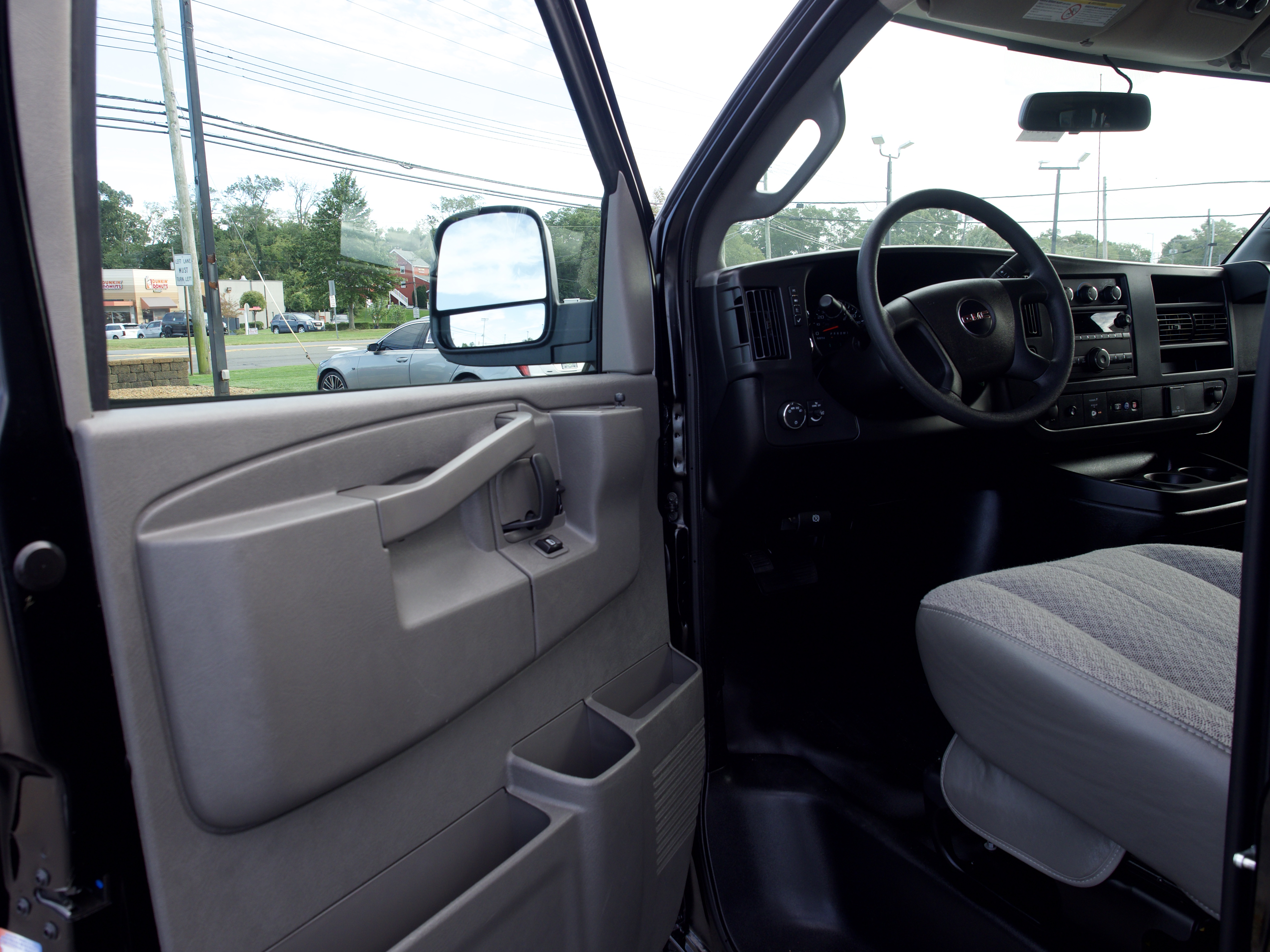 2026 GMC Savana Passenger LS - Photo 9