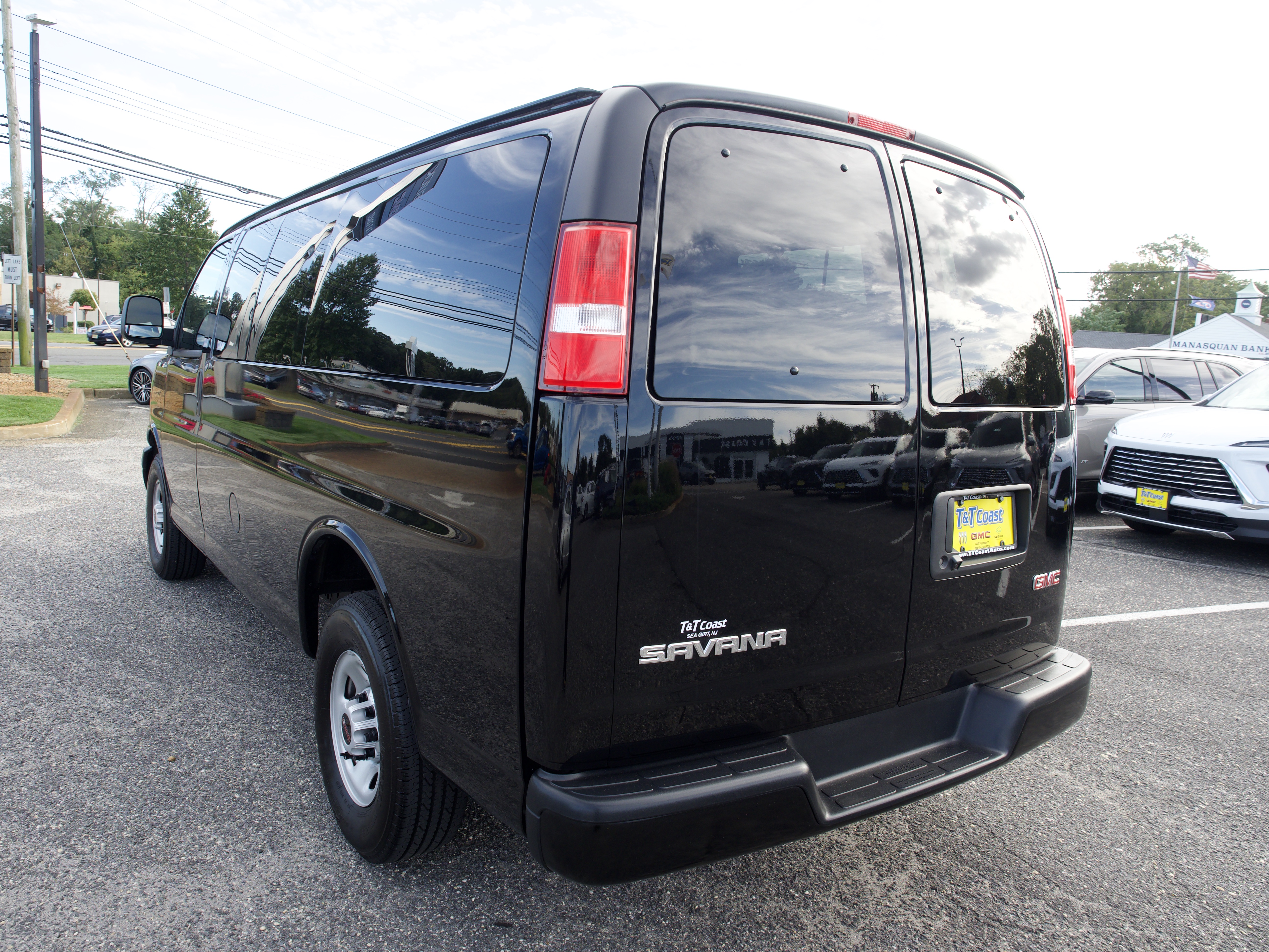 2026 GMC Savana Passenger LS - Photo 8