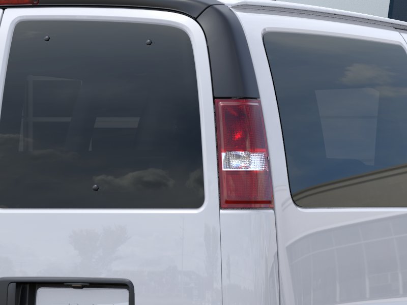 New 2026 Summit White GMC LT image 35