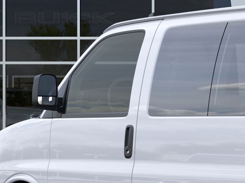 2025 Gmc Savana Passenger 3500 LS photo 4