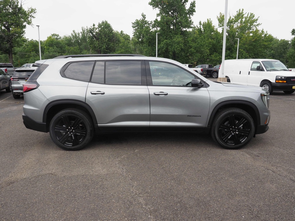 New 2026 Sterling Metallic GMC Elevation image 6